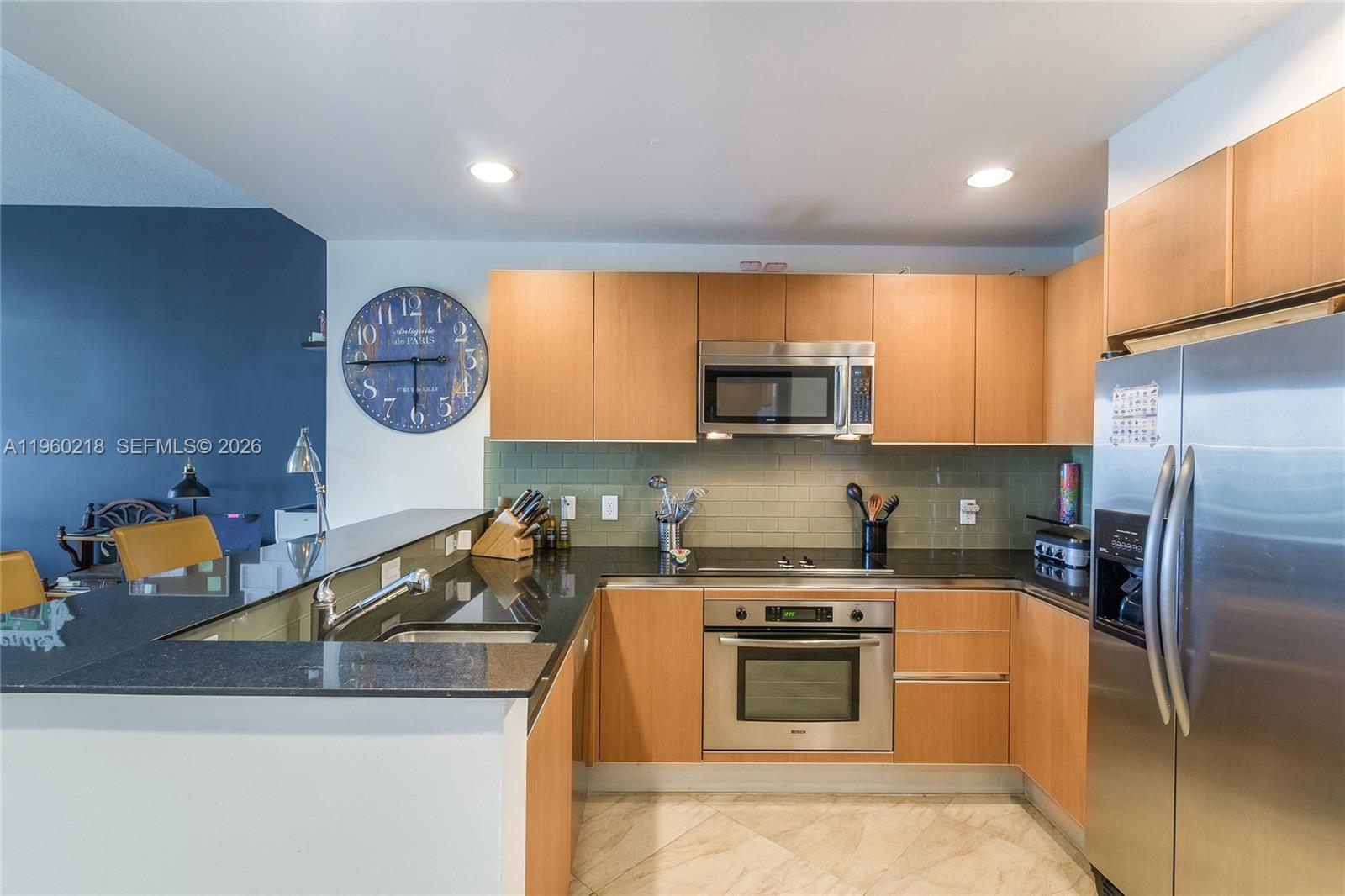 1060 Brickell Ave #1415, Miami FL 33131