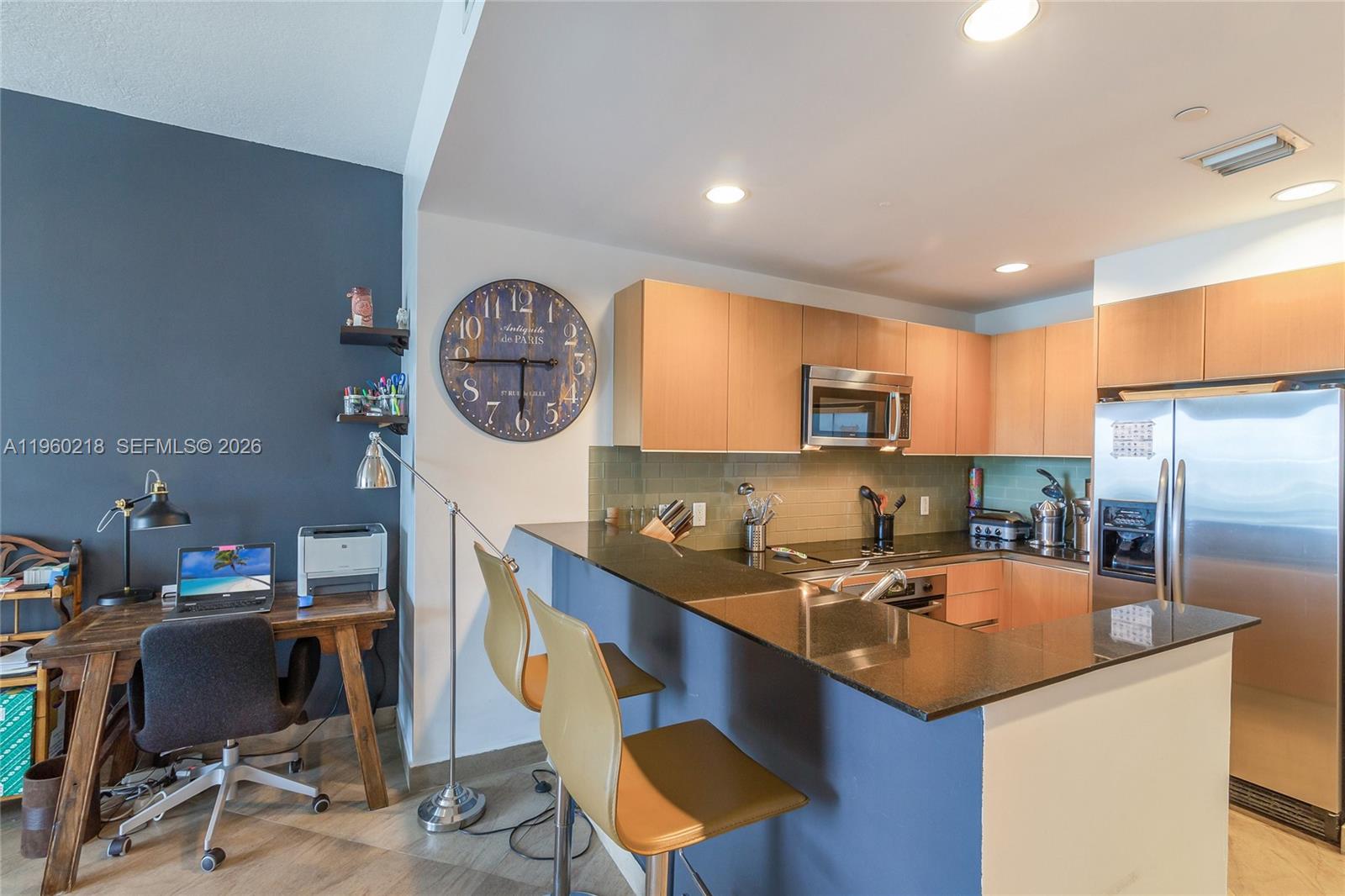 1060 Brickell Ave #1415, Miami FL 33131