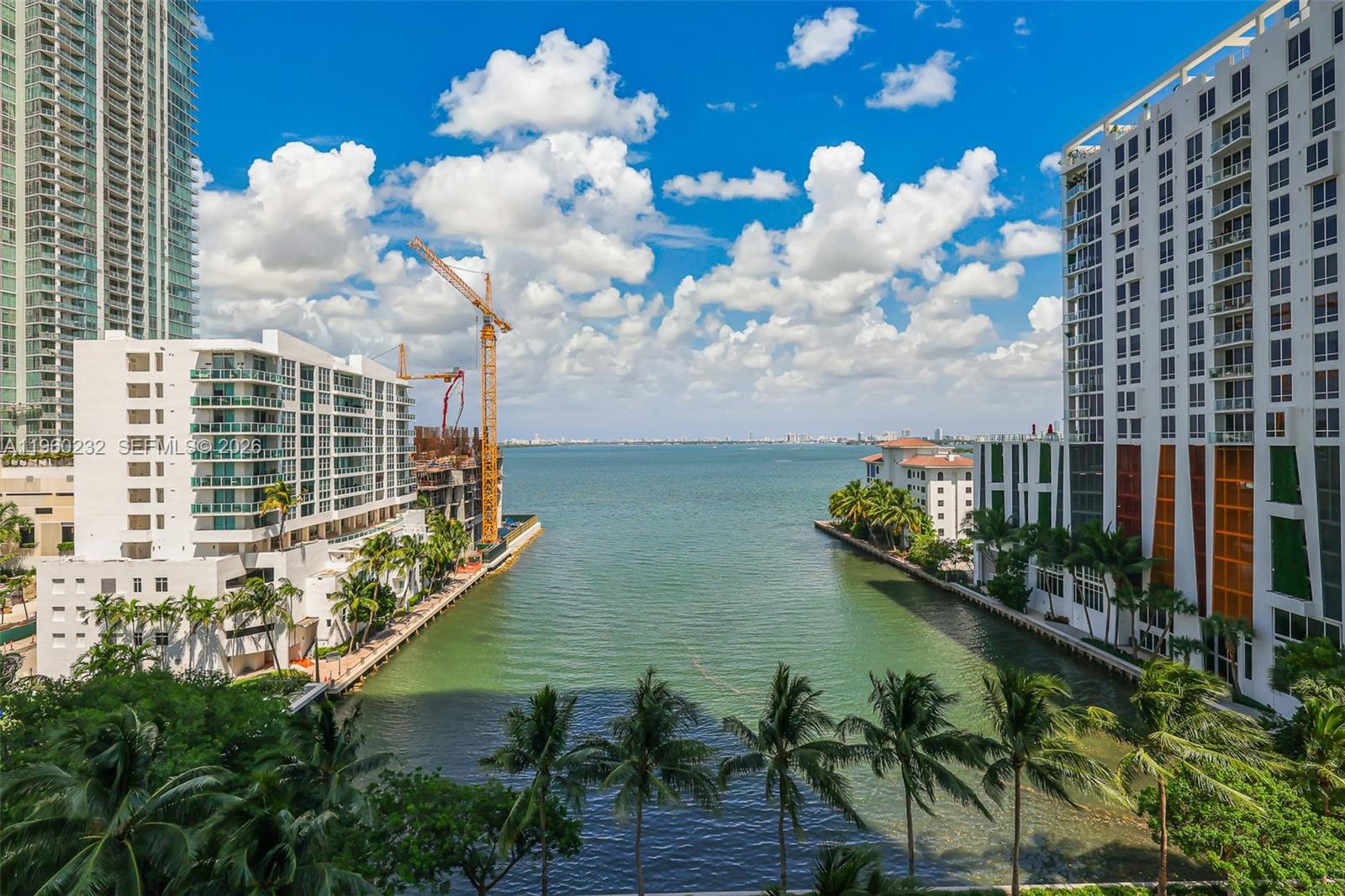460 NE 28 #704, Miami FL 33137