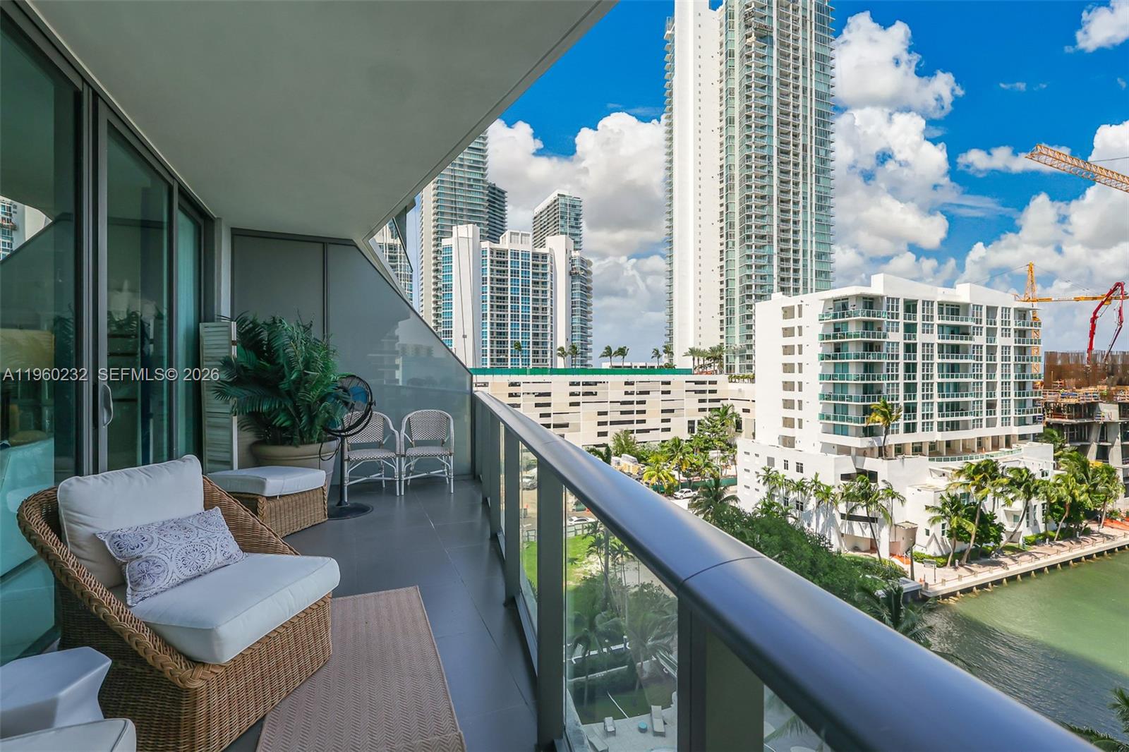 460 NE 28 #704, Miami FL 33137