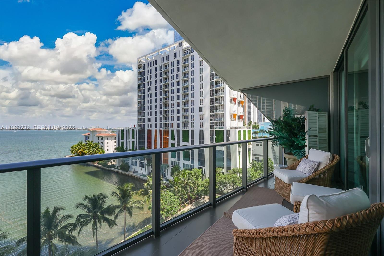 460 NE 28 #704, Miami FL 33137