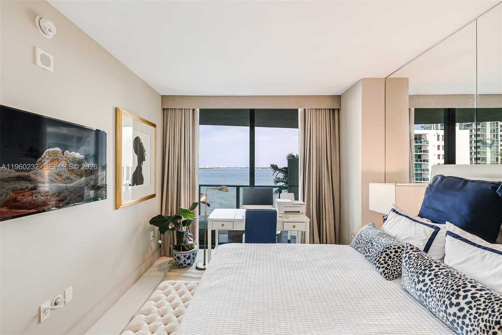 460 NE 28 #704, Miami FL 33137