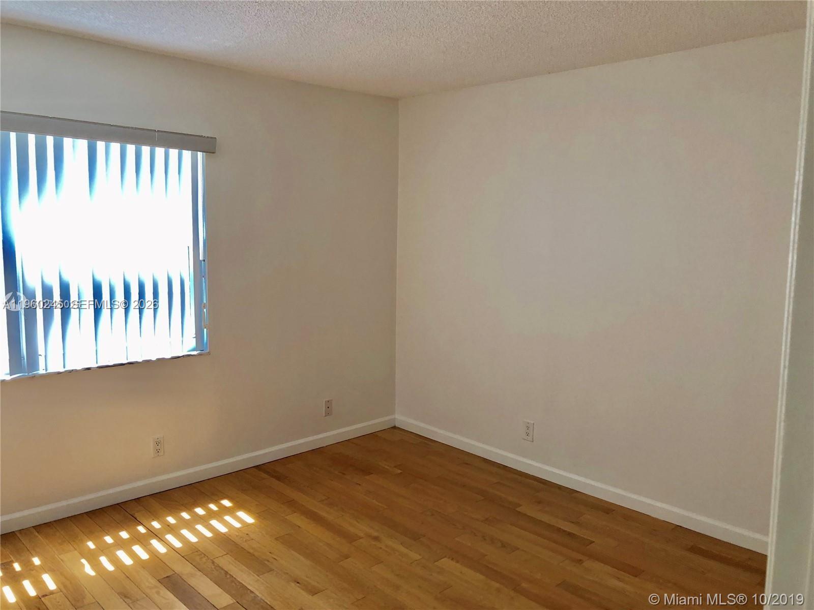 121 Golden Isles Dr #407, Hallandale Beach FL 33009
