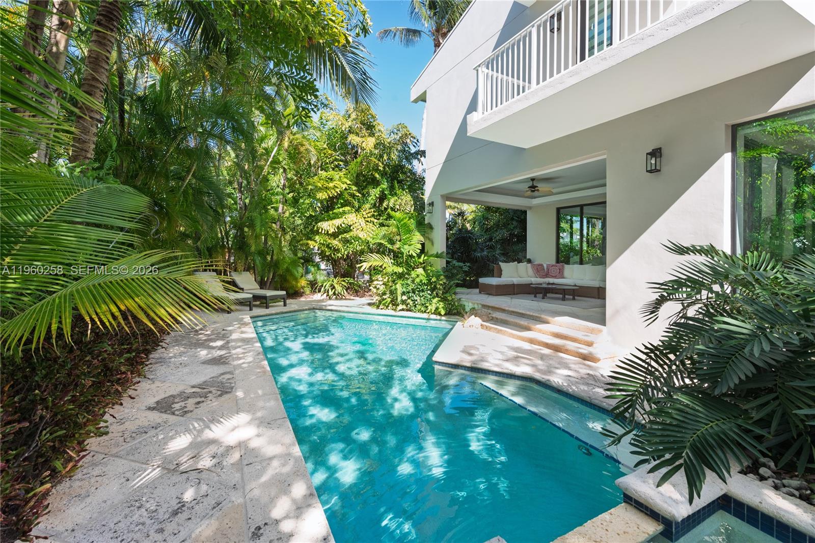 650 Curtiswood Dr, Key Biscayne FL 33149