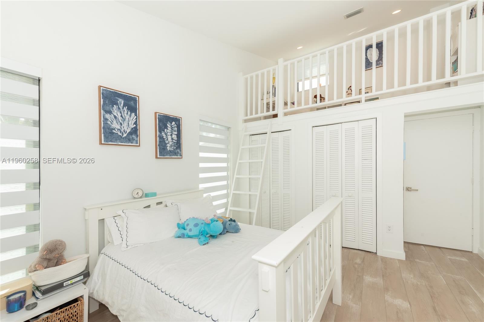 650 Curtiswood Dr, Key Biscayne FL 33149
