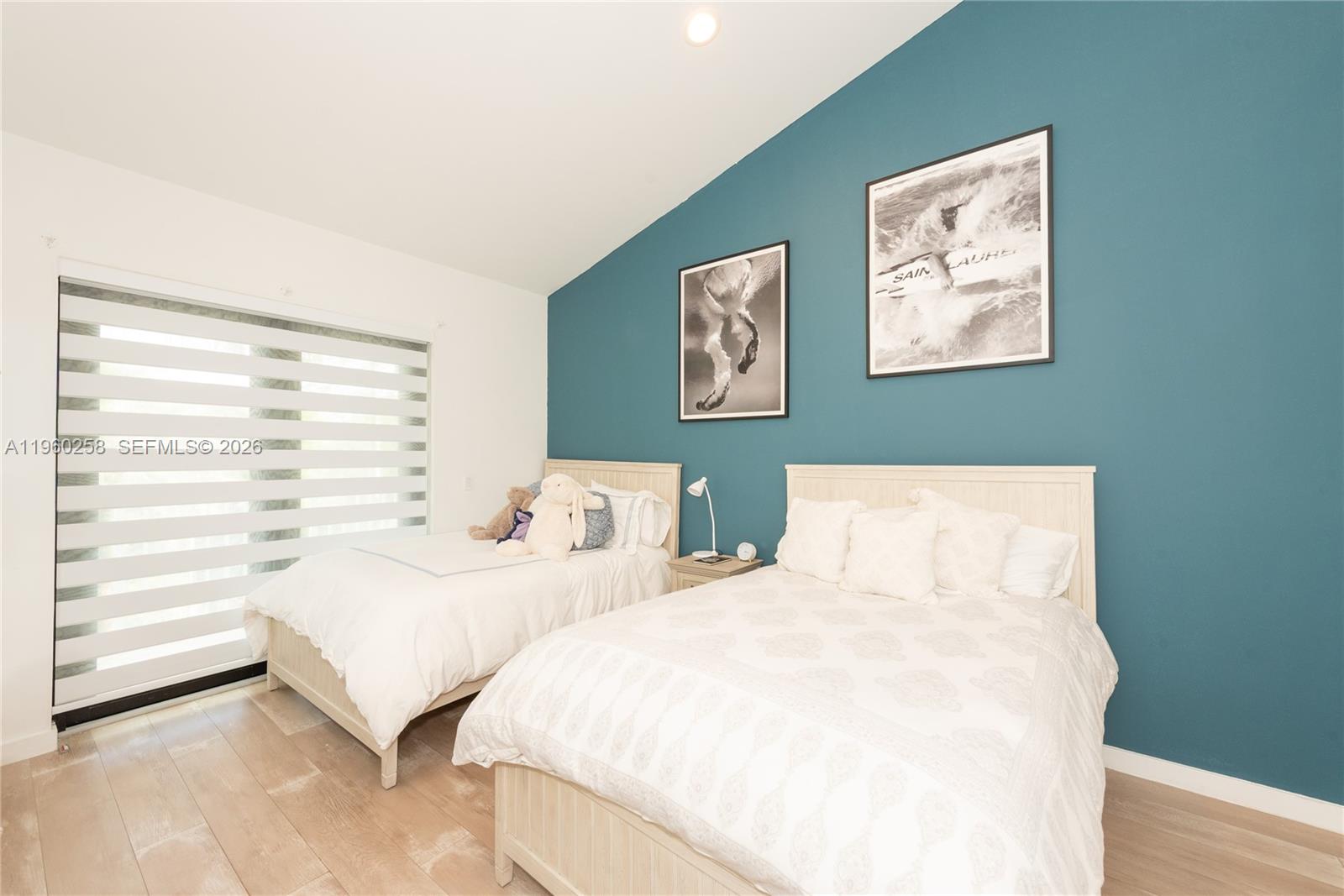 650 Curtiswood Dr, Key Biscayne FL 33149