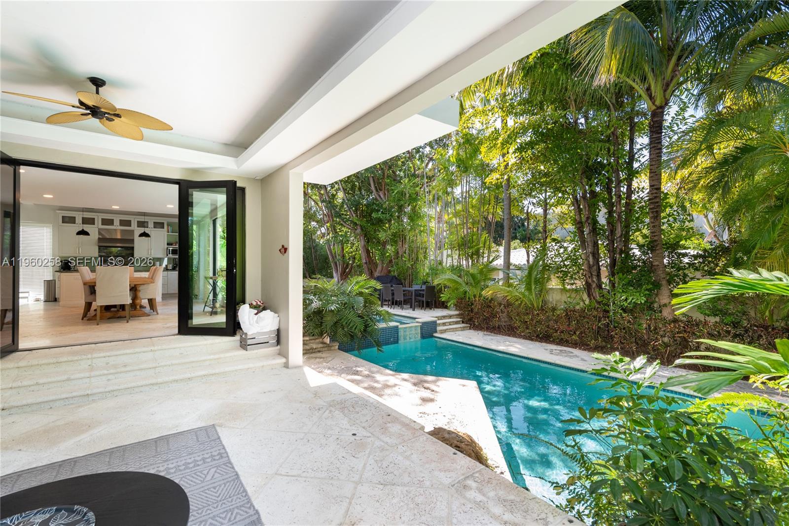 650 Curtiswood Dr, Key Biscayne FL 33149