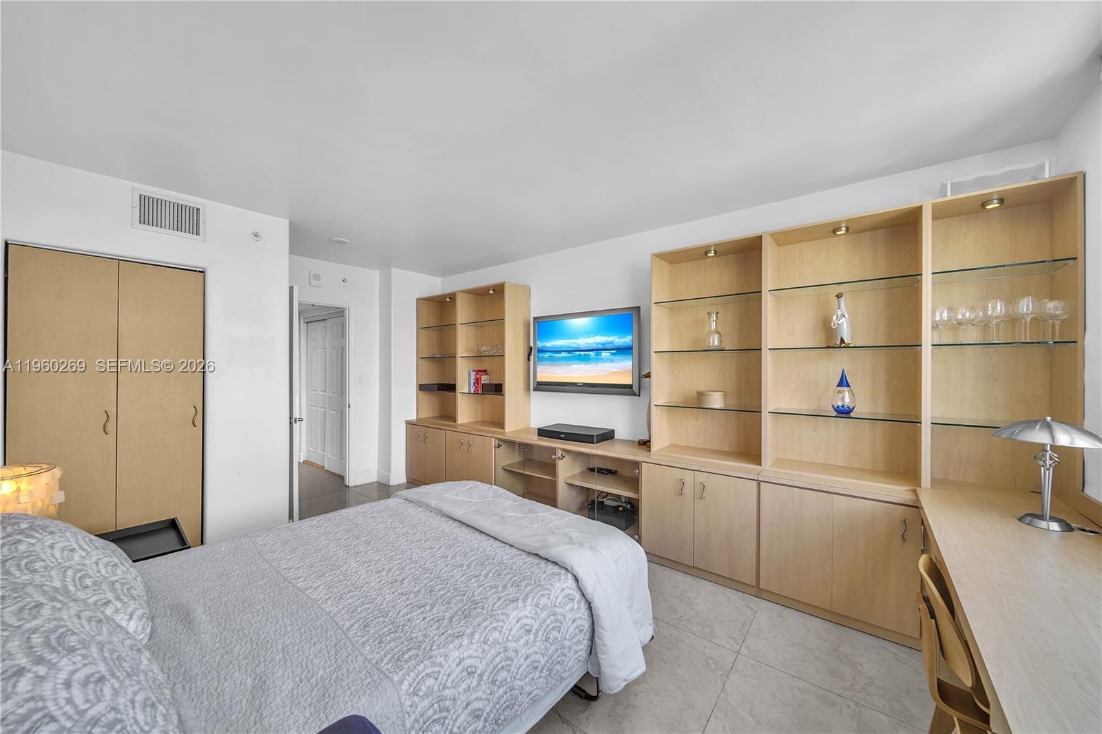 90 Alton Rd #2604, Miami Beach FL 33139