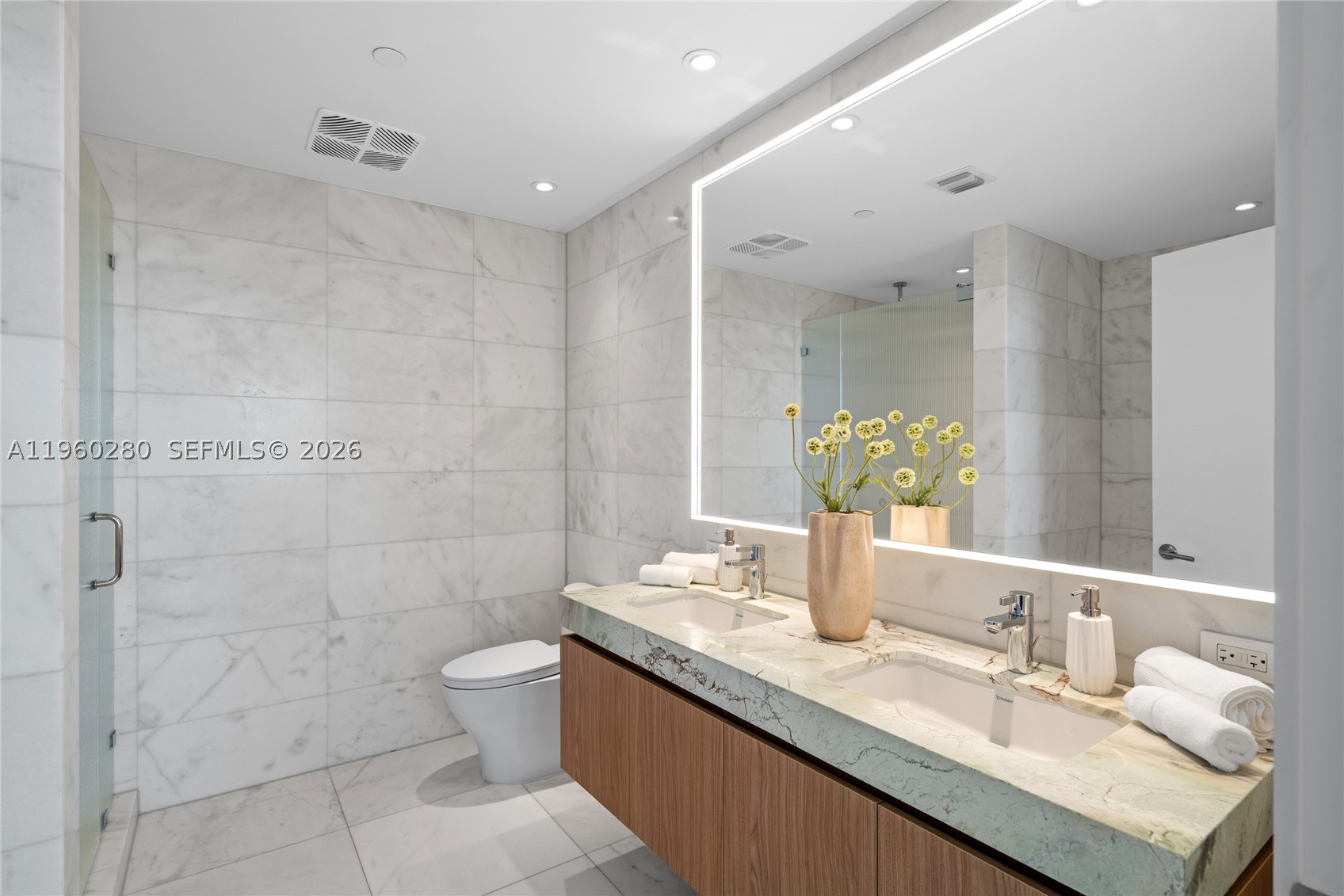 500 Alton #2203, Miami Beach FL 33139
