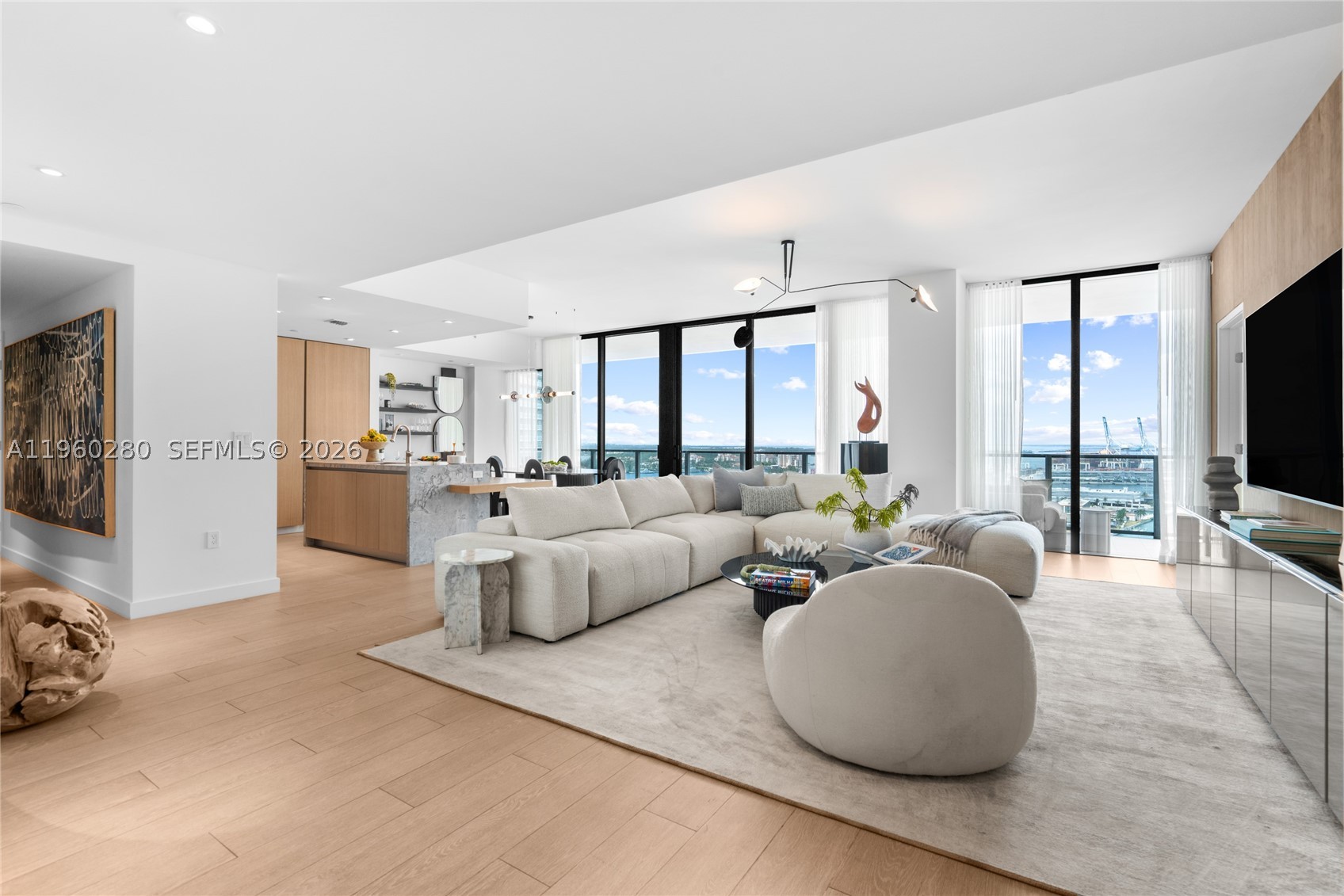 500 Alton #2203, Miami Beach FL 33139