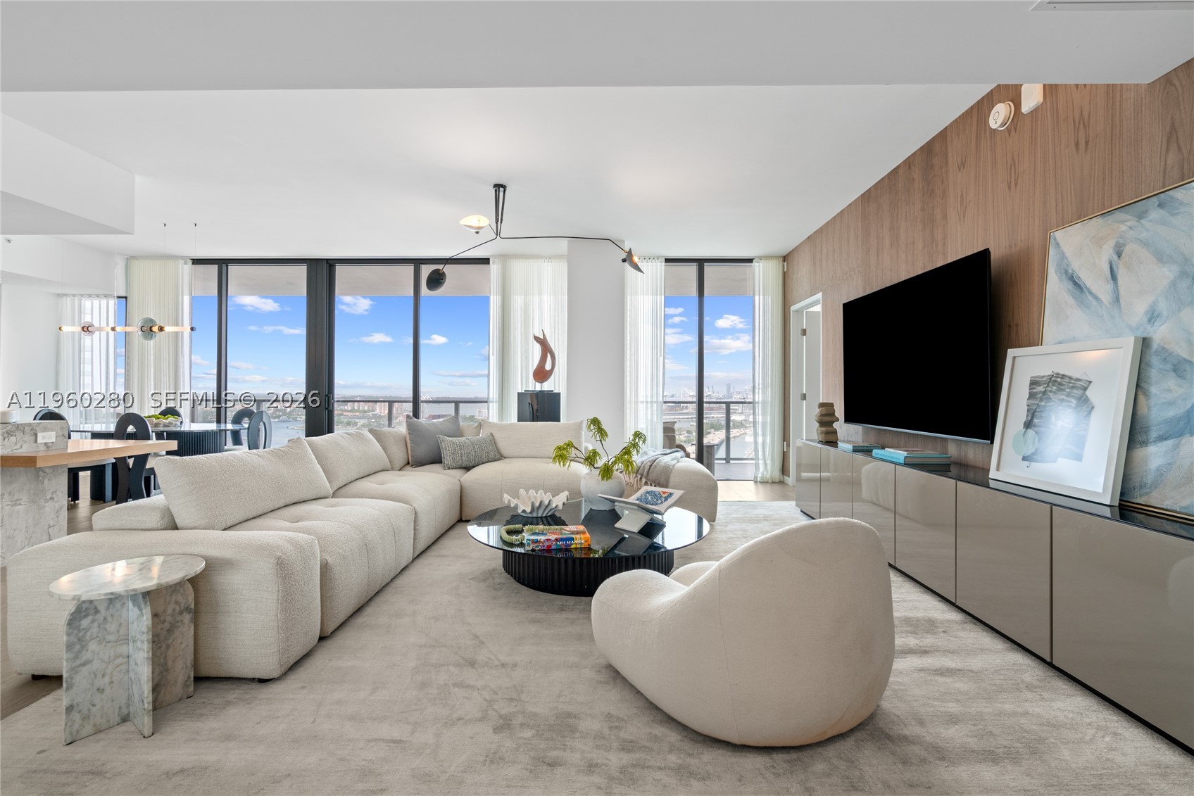 500 Alton #2203, Miami Beach FL 33139
