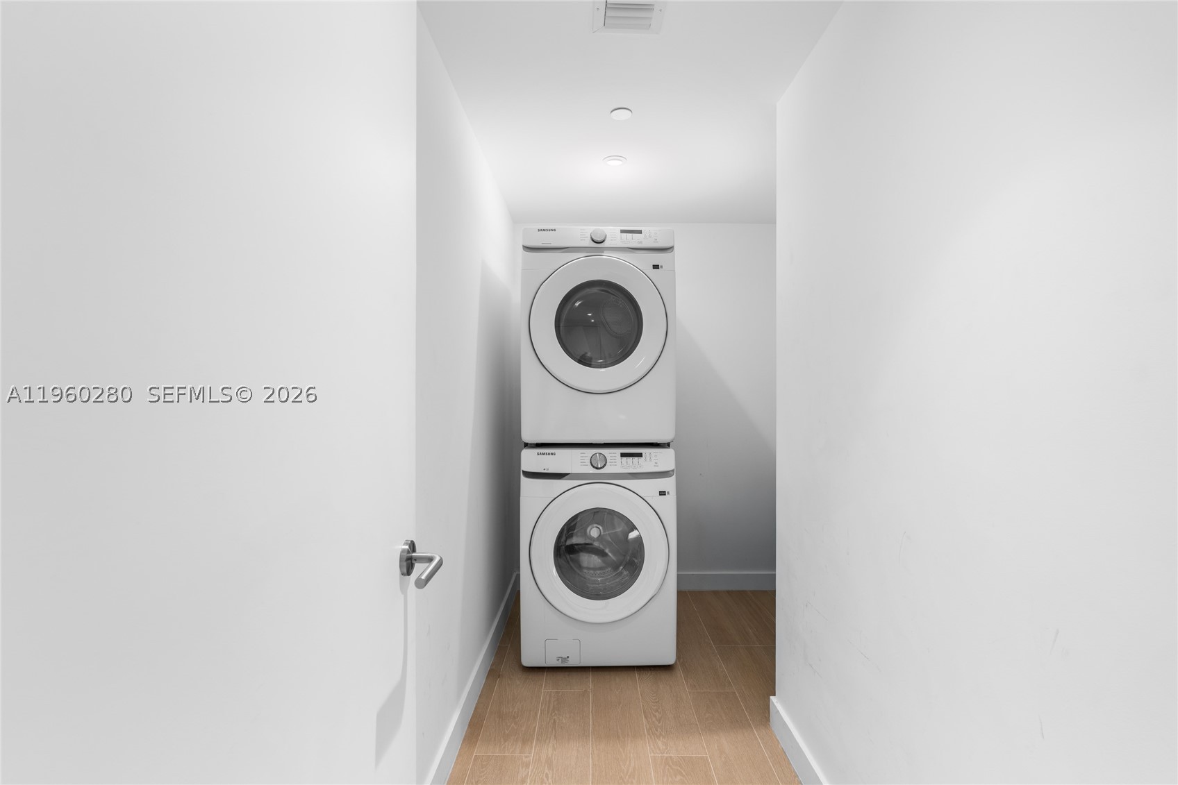 500 Alton #2203, Miami Beach FL 33139
