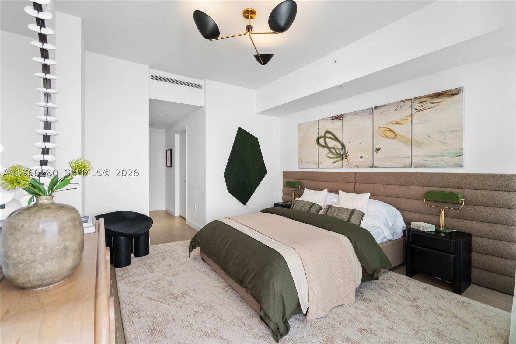 500 Alton #2203, Miami Beach FL 33139