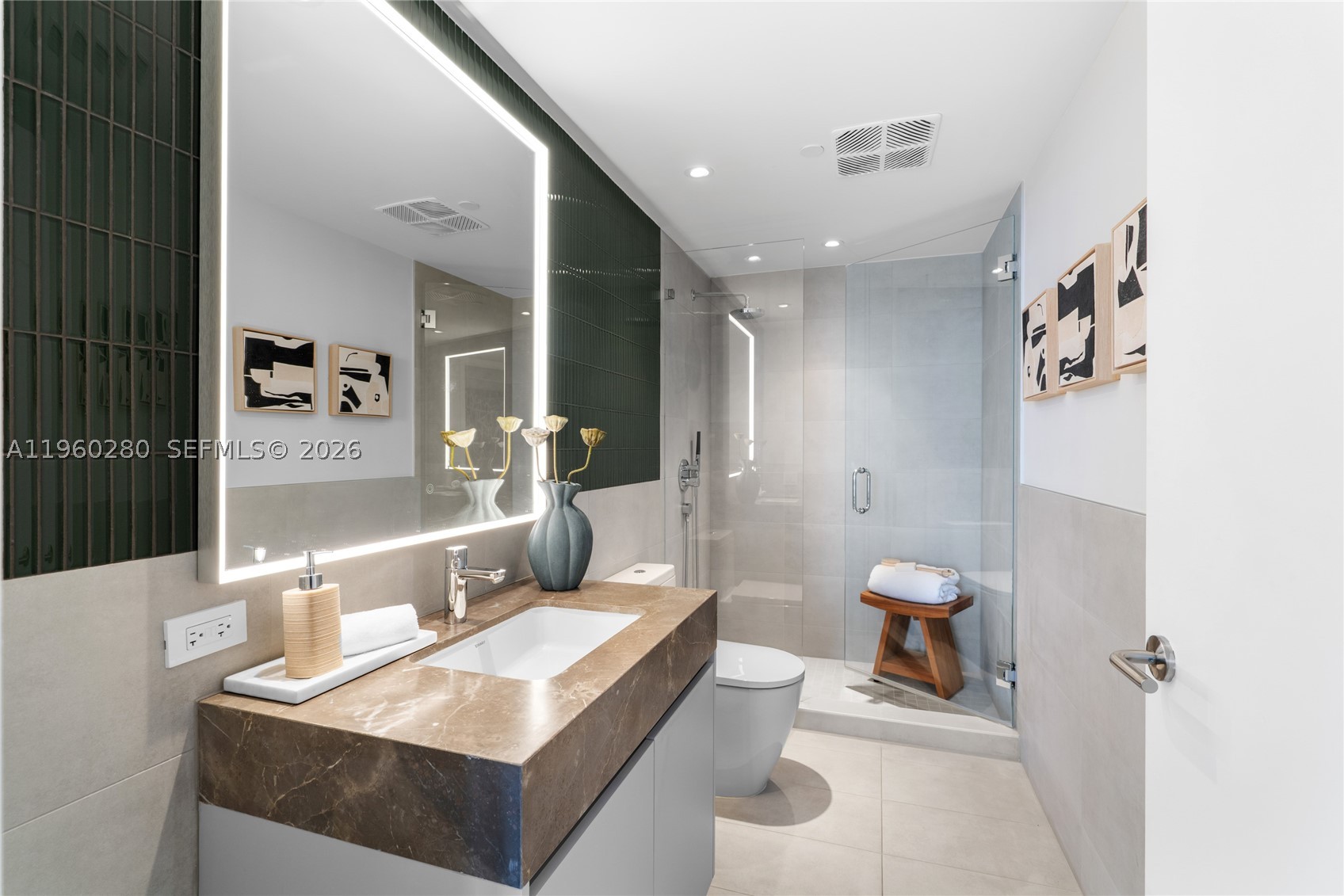 500 Alton #2203, Miami Beach FL 33139