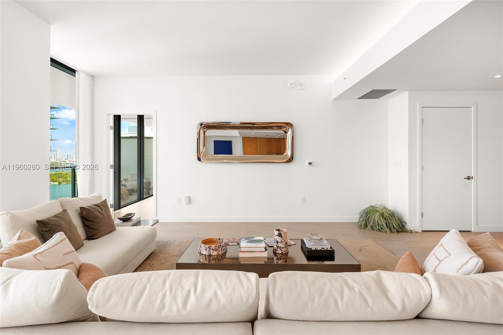 500 Alton #2203, Miami Beach FL 33139