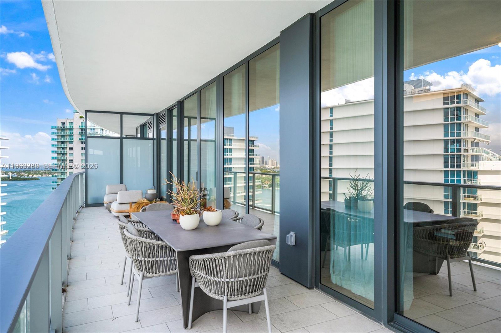 500 Alton #2203, Miami Beach FL 33139