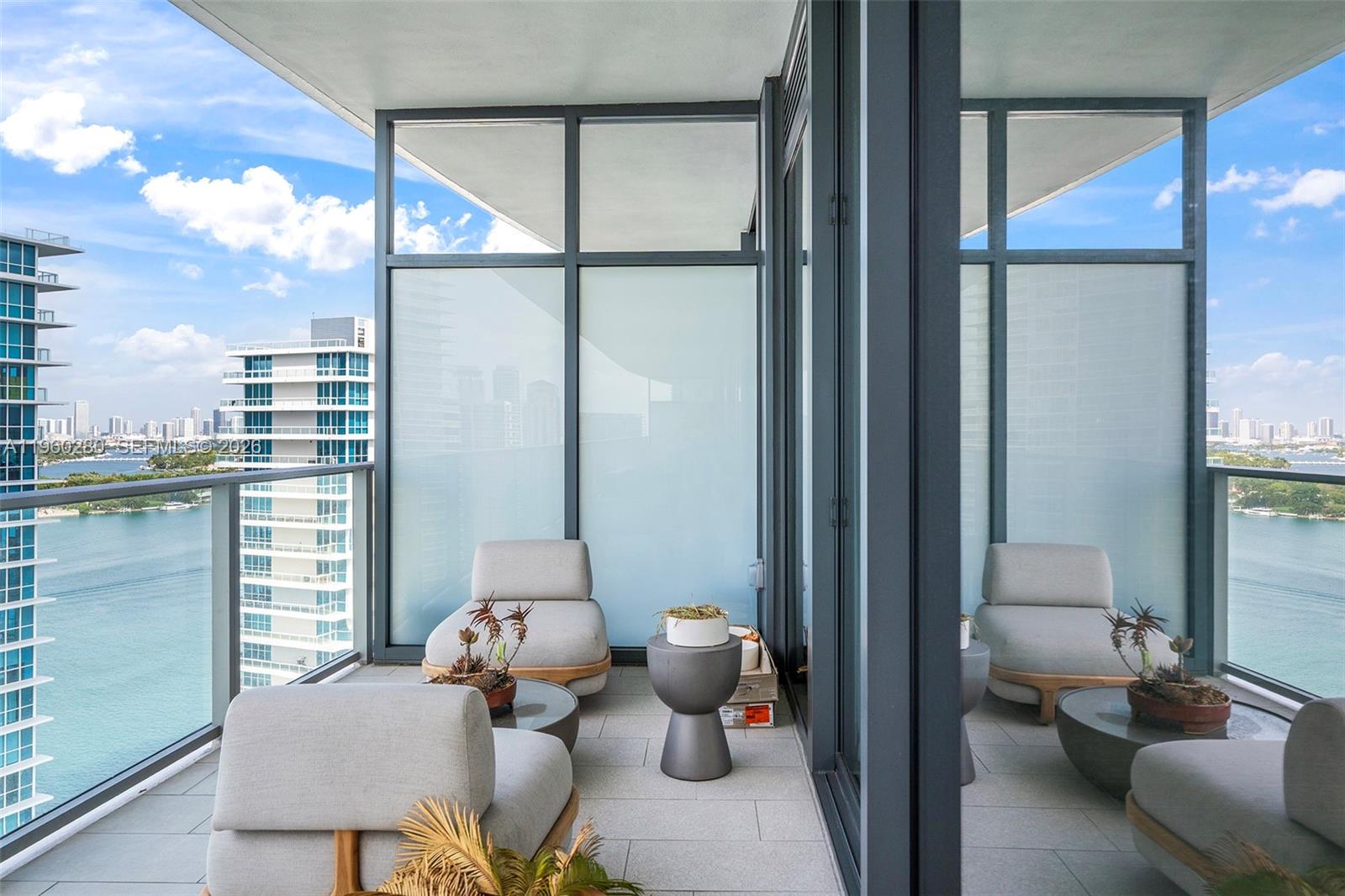 500 Alton #2203, Miami Beach FL 33139