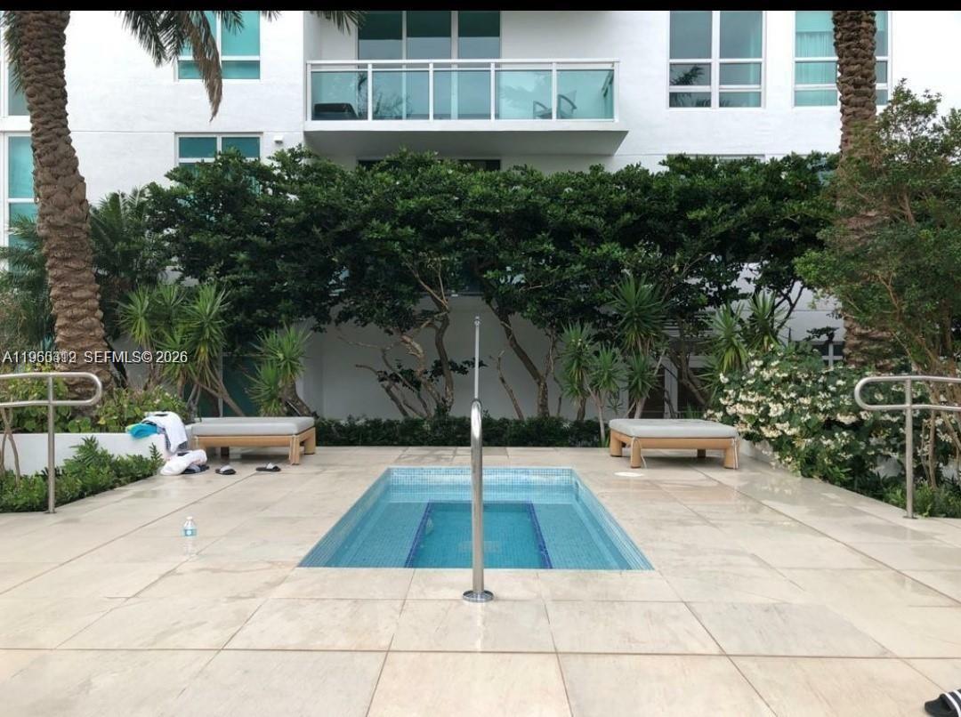 Miami FL 33131 - A11960319
