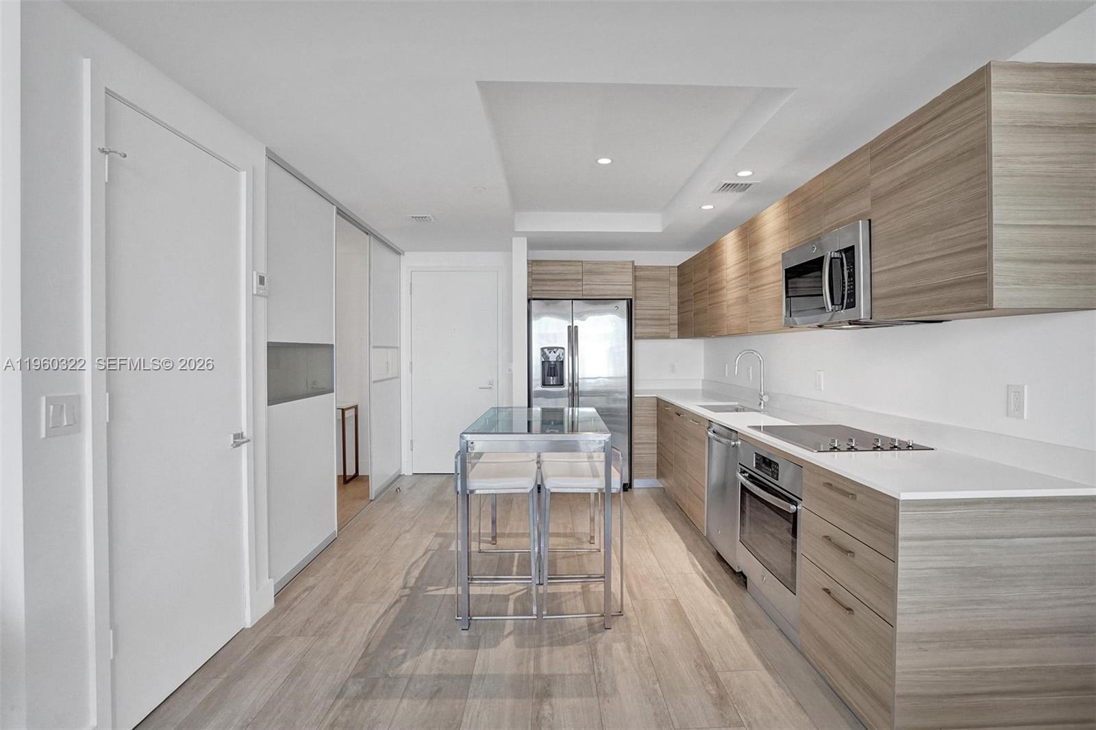121 NE 34th St #2305, Miami FL 33137