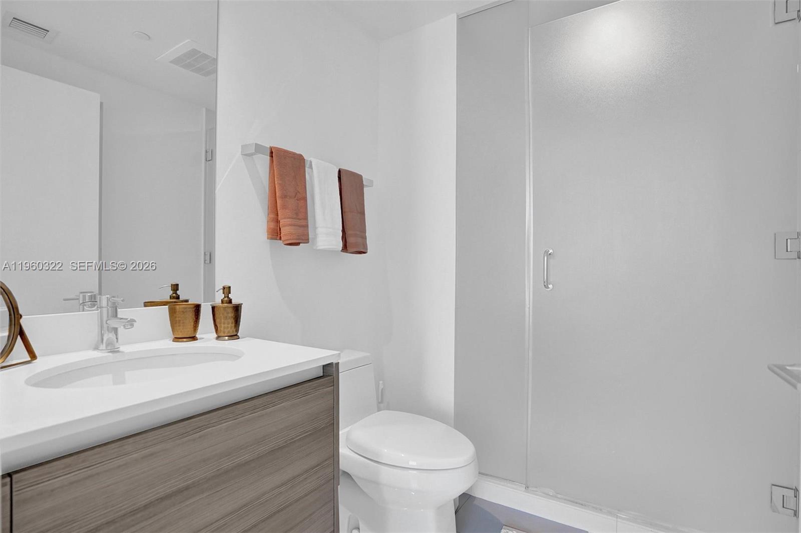 121 NE 34th St #2305, Miami FL 33137