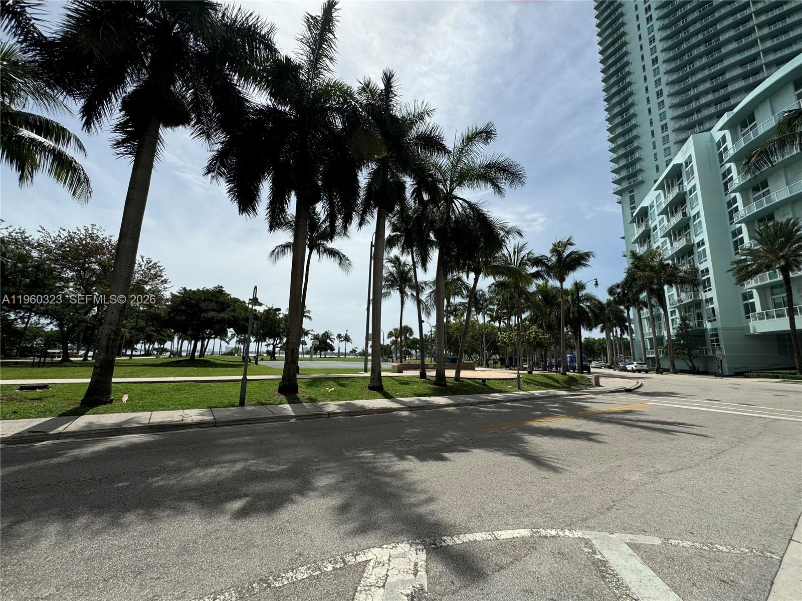 1900 N Bayshore Dr #4307, Miami FL 33132