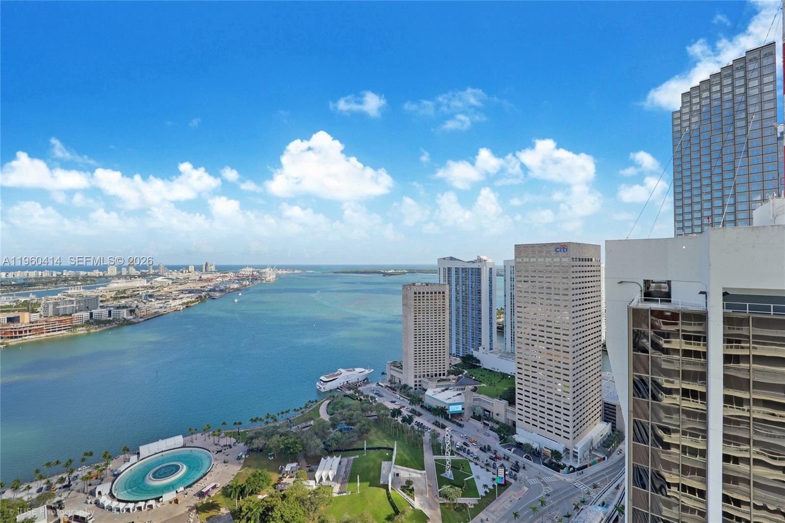Miami FL 33132 - A11960414