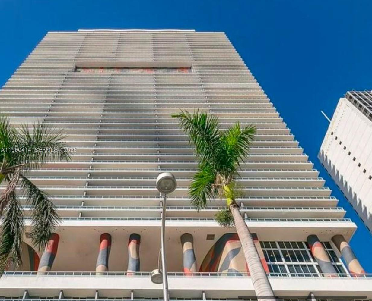 Miami FL 33132 - A11960414