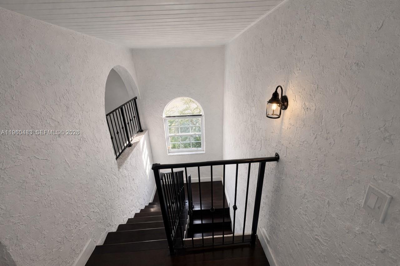 3614 Anderson Rd, Coral Gables FL 33134