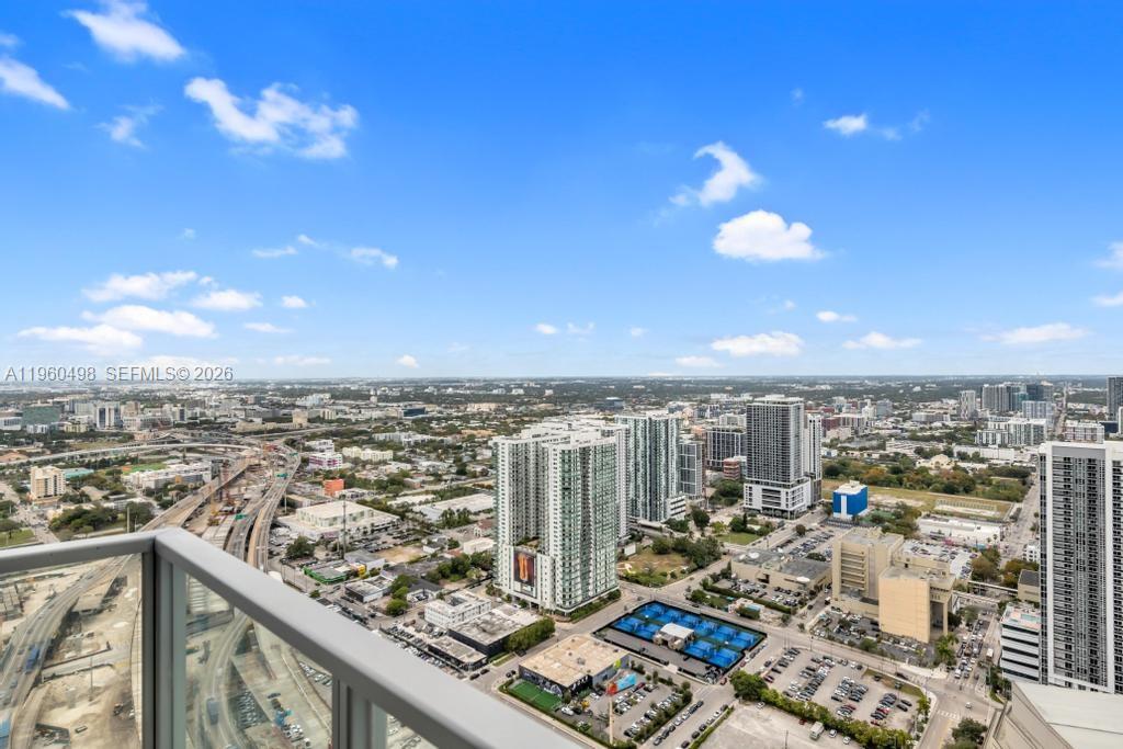 1100 Biscayne Blvd #4907, Miami FL 33132