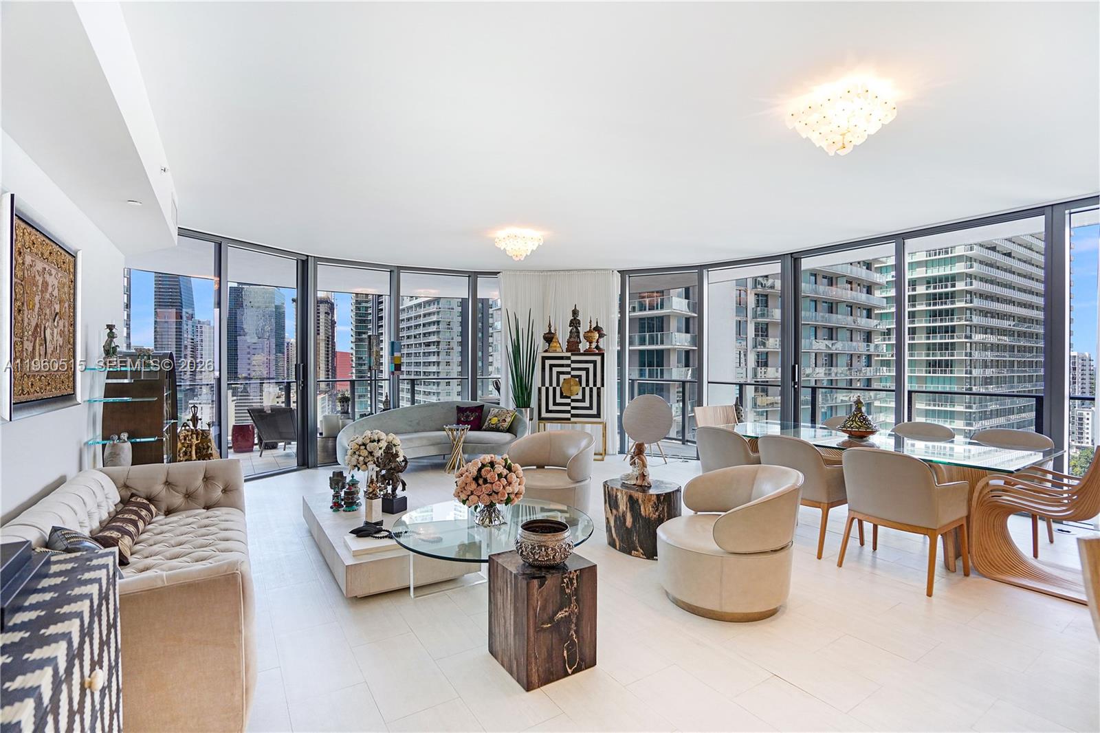 1000 Brickell Plz #1902, Miami FL 33131