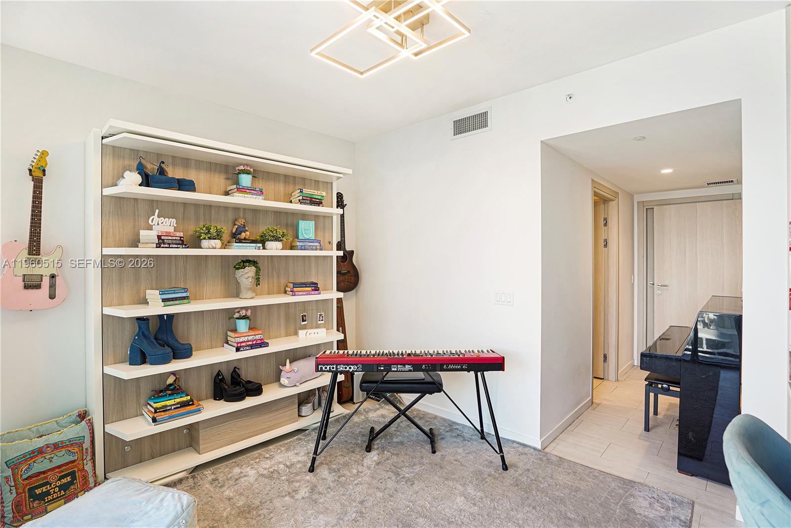 1000 Brickell Plz #1902, Miami FL 33131