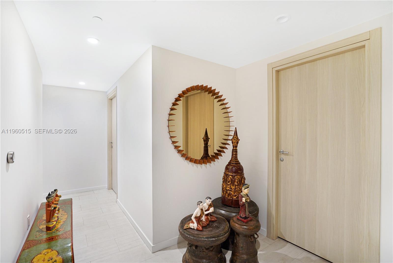 1000 Brickell Plz #1902, Miami FL 33131