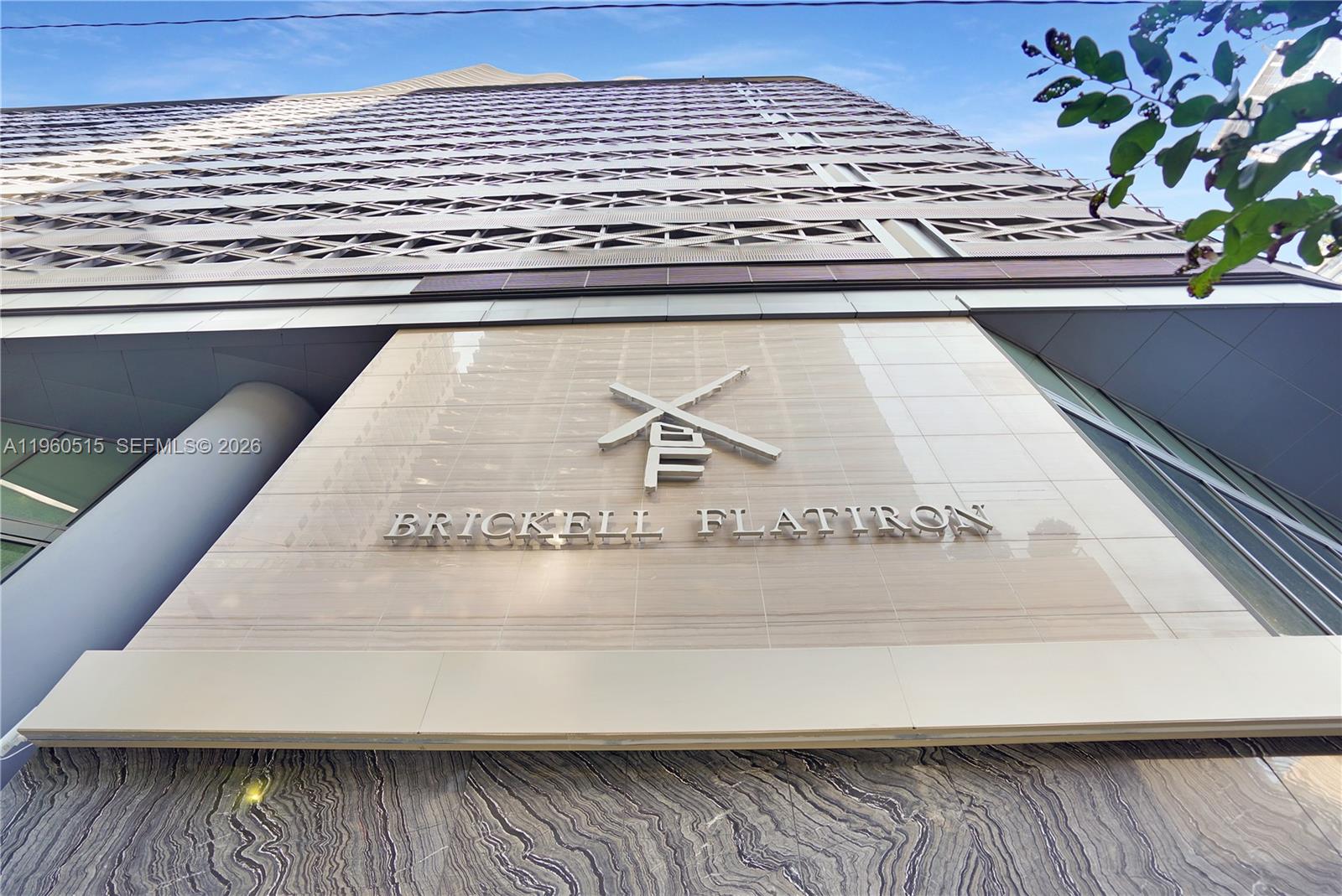 1000 Brickell Plz #1902, Miami FL 33131