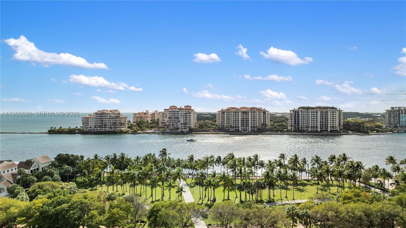 300 S Pointe Dr #907, Miami Beach FL 33139