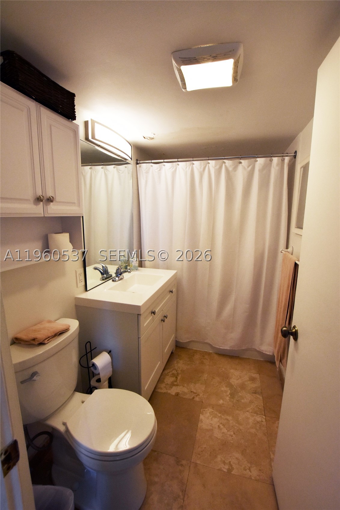 540 Brickell Key Dr #505, Miami FL 33131