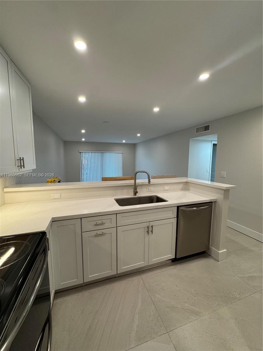 7810 Camino Real #I 104, Miami FL 33143