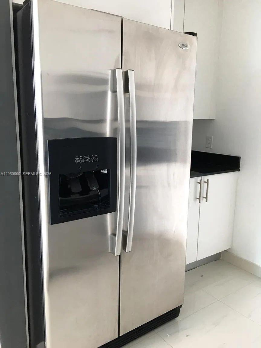60 SW 13th St #3405, Miami FL 33130