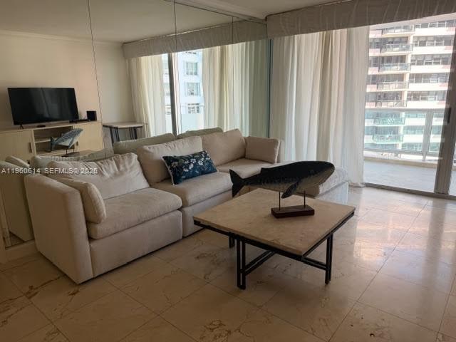 5161 Collins Ave #703, Miami Beach FL 33140