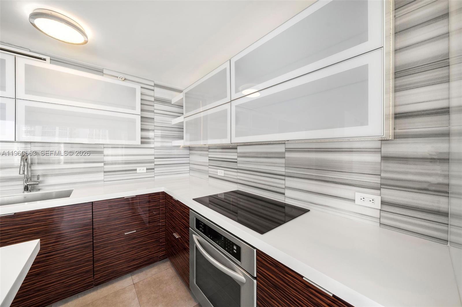 400 S Pointe Dr #2006, Miami Beach FL 33139