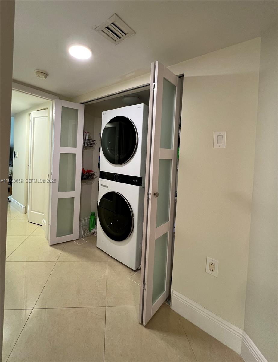 16699 Collins Ave #4204, Sunny Isles Beach FL 33160