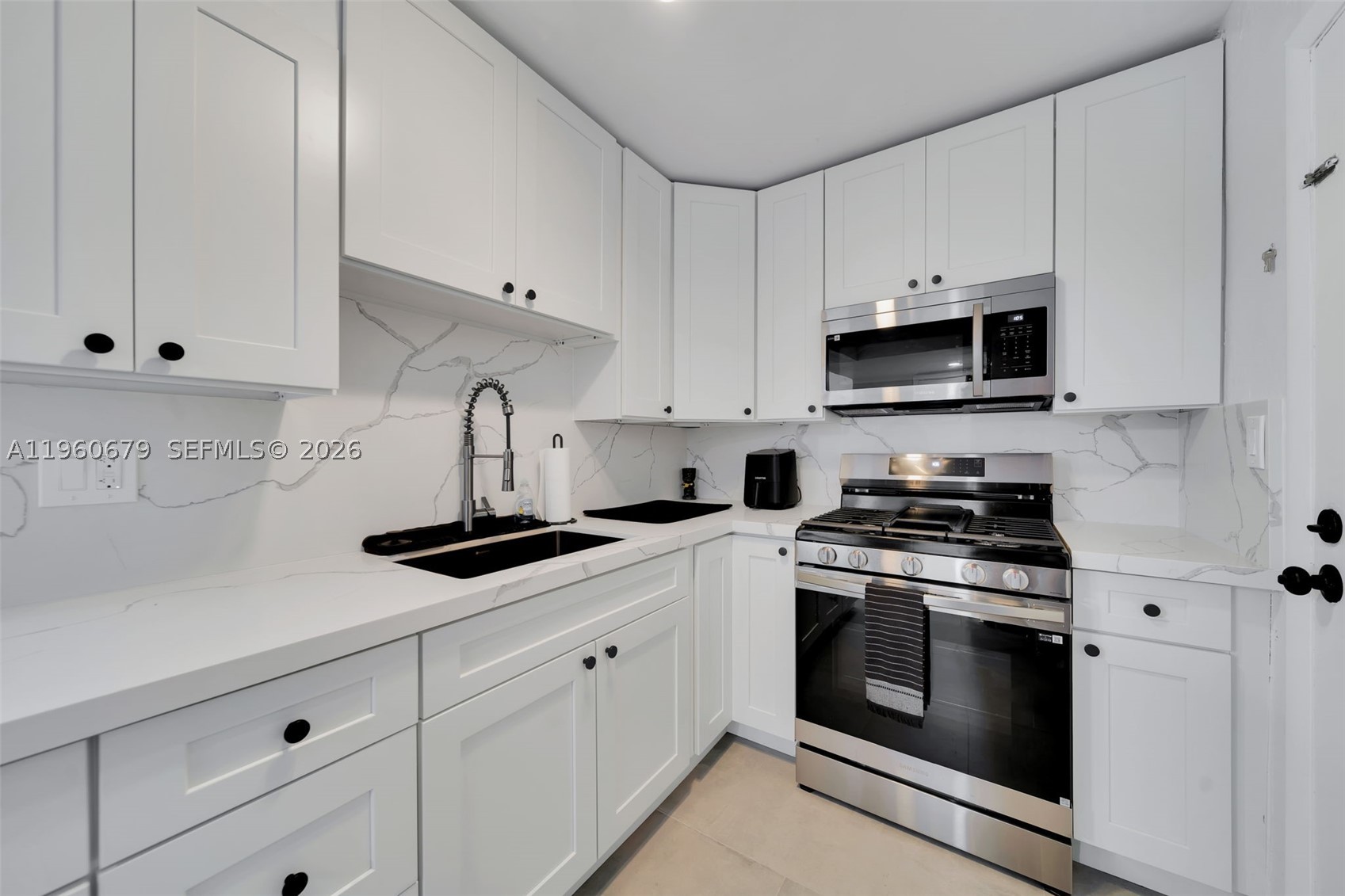 6900 N Kendall Dr #A303, Pinecrest FL 33156