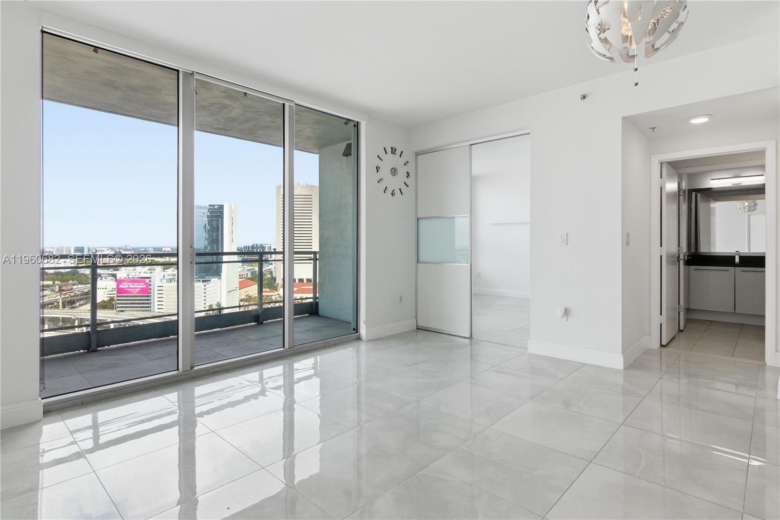 90 SW 3rd St #2408, Miami FL 33130