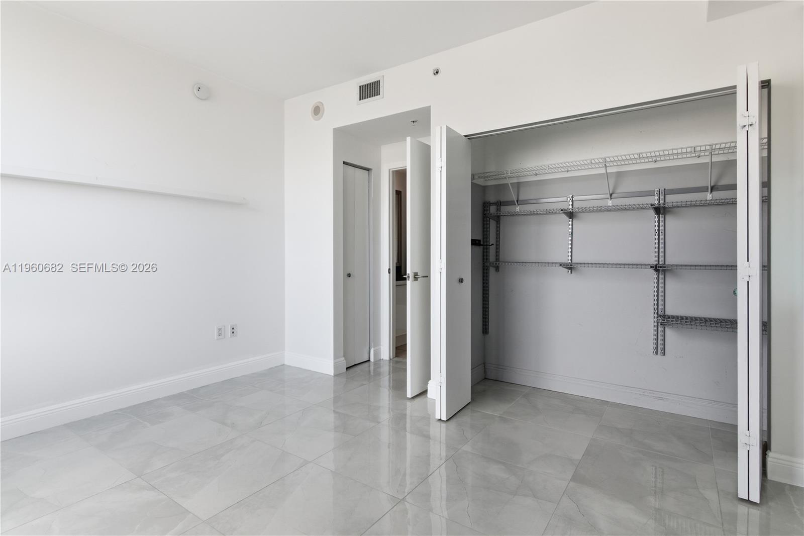 90 SW 3rd St #2408, Miami FL 33130