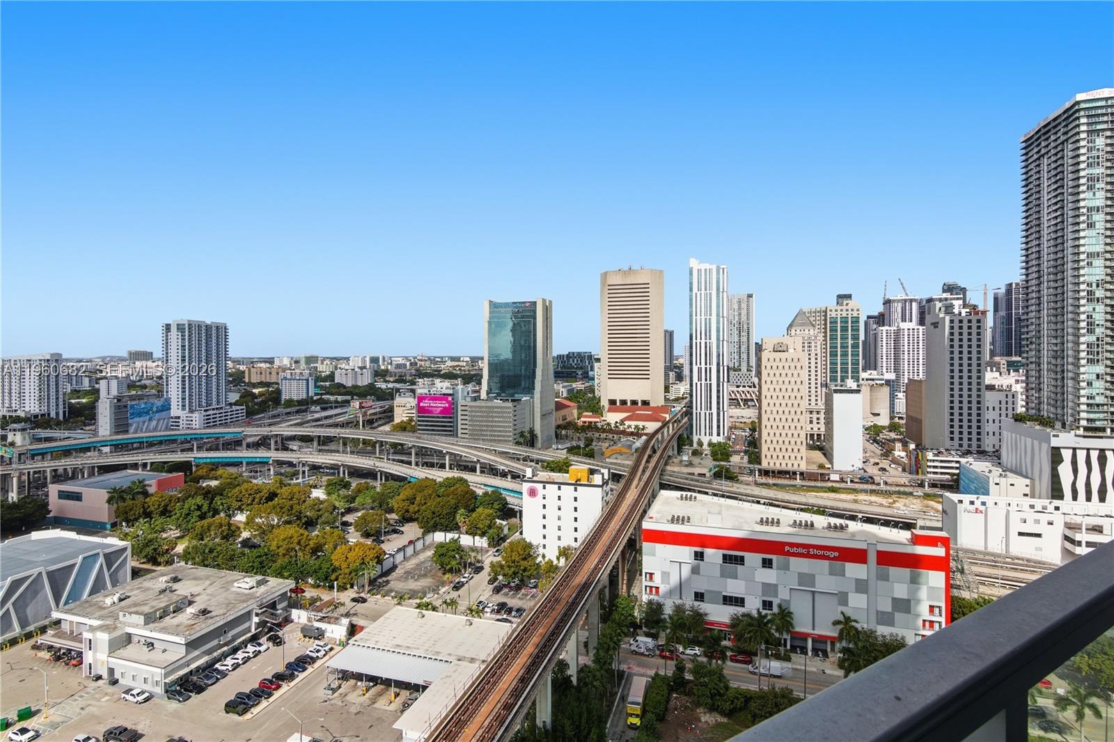 90 SW 3rd St #2408, Miami FL 33130