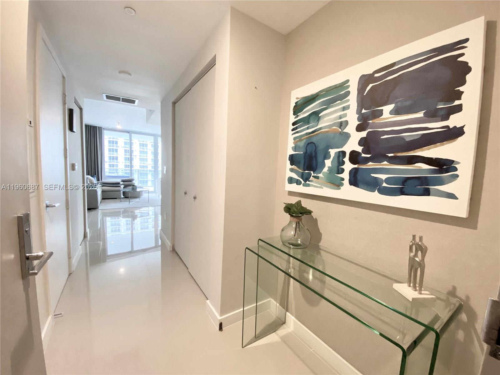 488 NE 18th St #3704, Miami FL 33132