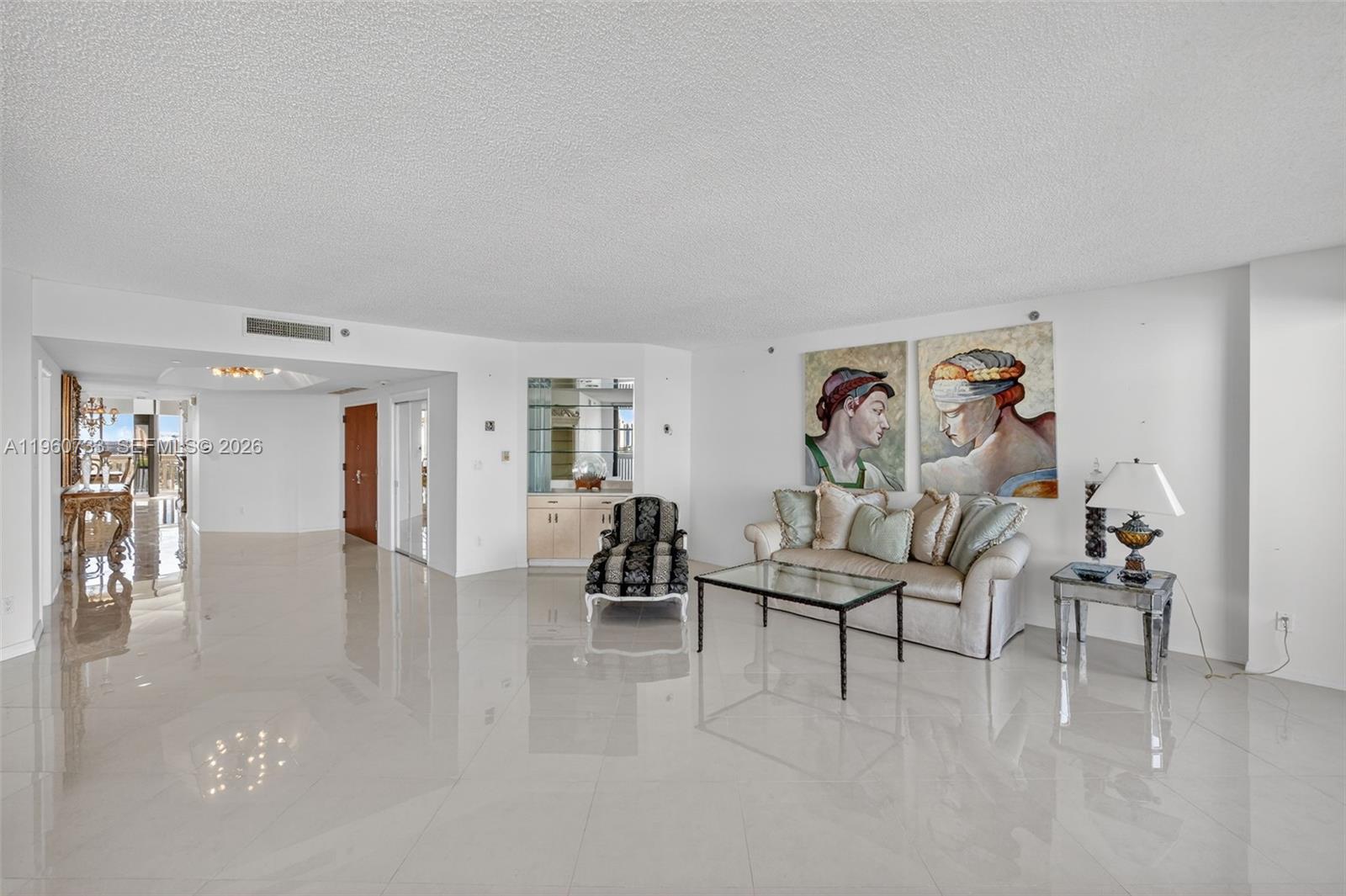 2000 ISLAND Blvd #1109, Aventura FL 33160