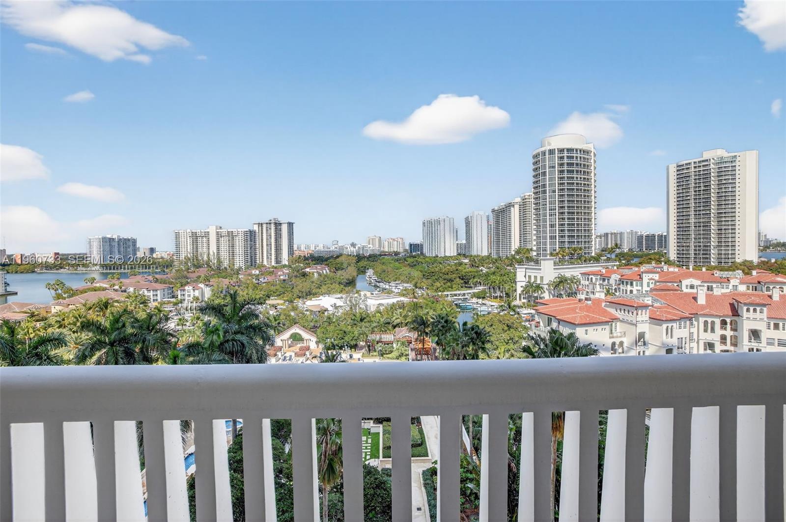2000 ISLAND Blvd #1109, Aventura FL 33160