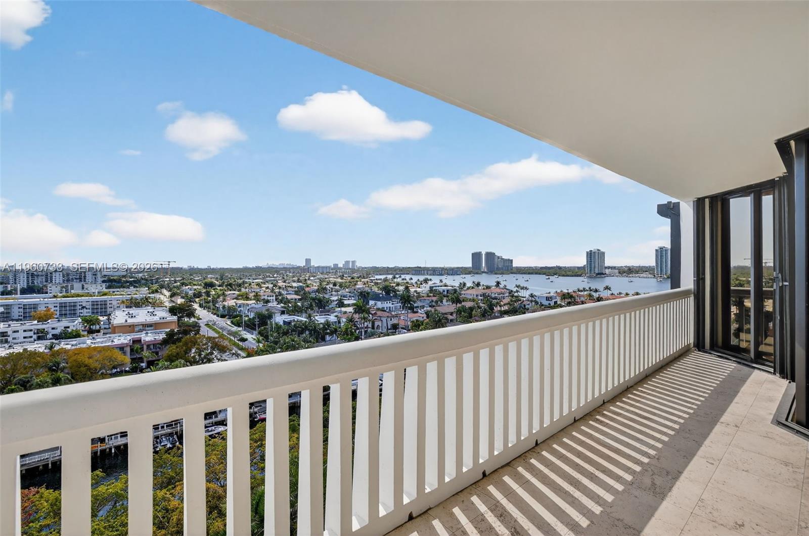 2000 ISLAND Blvd #1109, Aventura FL 33160