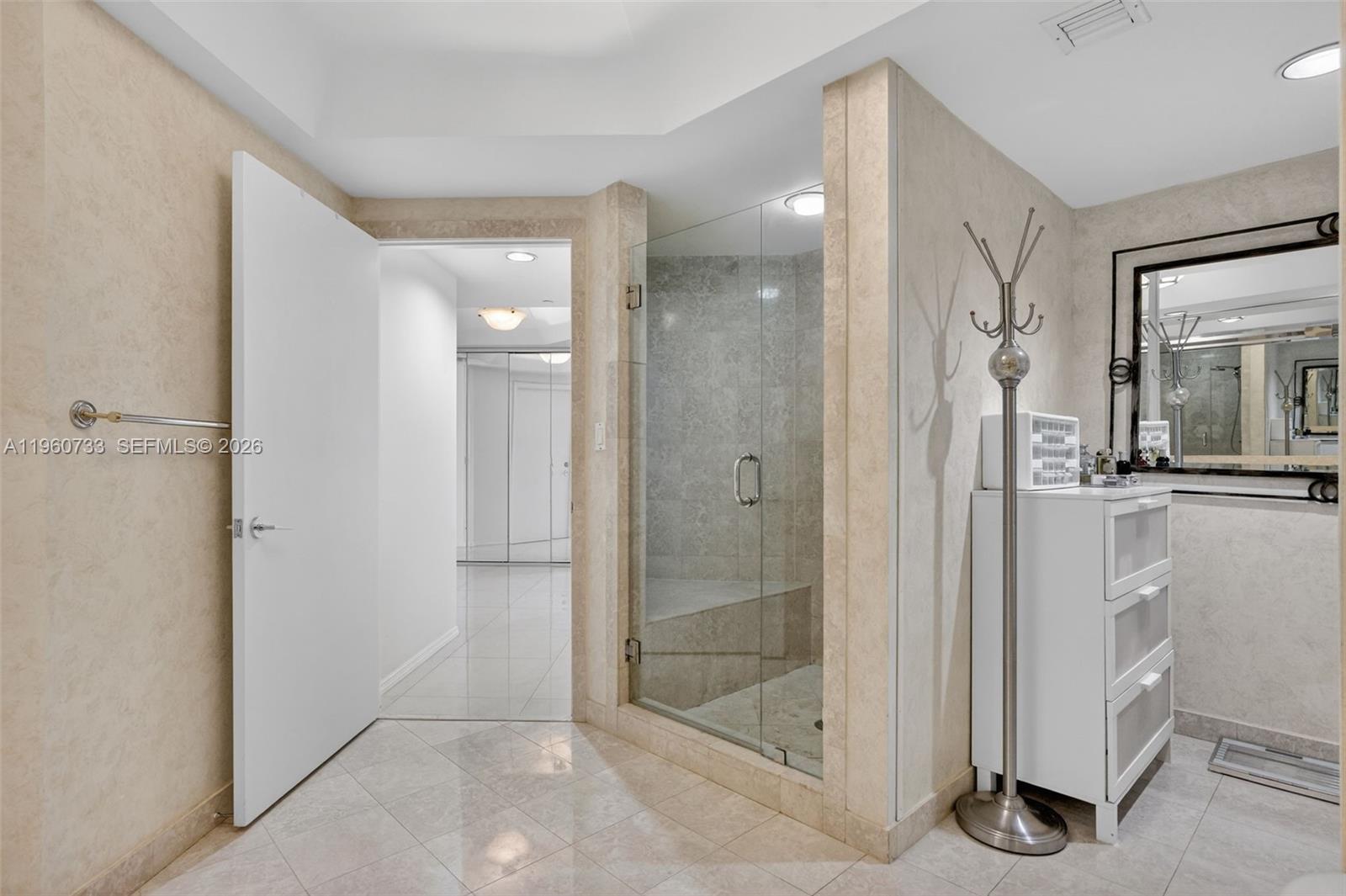 2000 ISLAND Blvd #1109, Aventura FL 33160