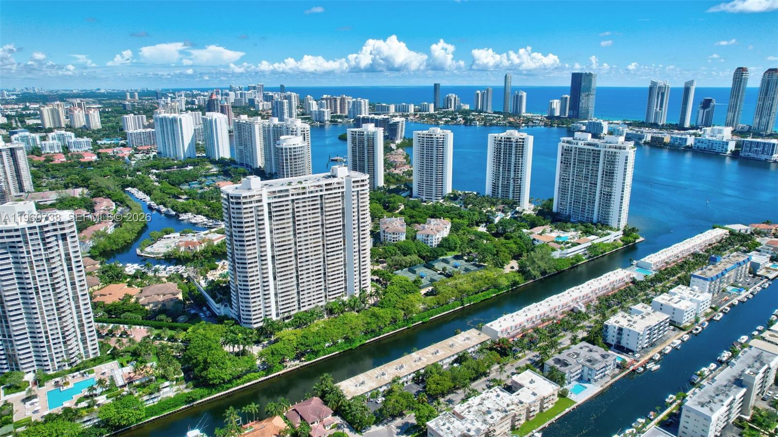 2000 ISLAND Blvd #1109, Aventura FL 33160